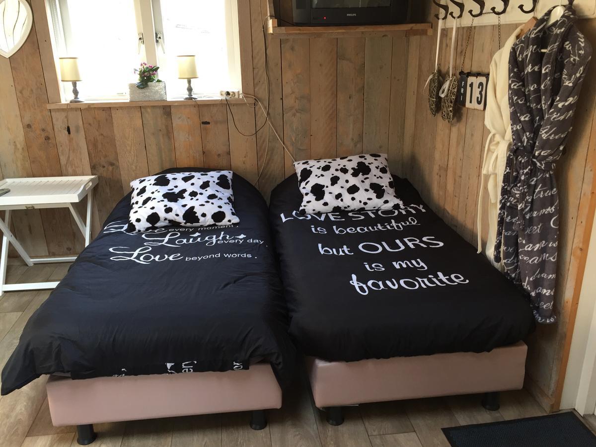Het Boenhok Logies Bed & Breakfast Lekkerkerk Ngoại thất bức ảnh